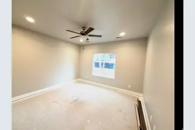 1038 Liberty Cottages Ct, Ogden, UT 84404 - Photo 6