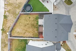 197 E Brushy Canyon St S, Saratoga Springs, UT 84045 - Photo 38