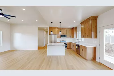 1062 N 580 E, Nephi, UT 84648 - Photo 2