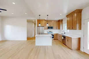 1062 N 580 E, Nephi, UT 84648 - Photo 2