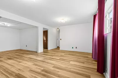 2676 W 6050 S, Roy, UT 84067 - Photo 16