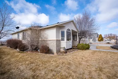 1135 W Park Ridge Dr S, Roosevelt, UT 84066 - Photo 4