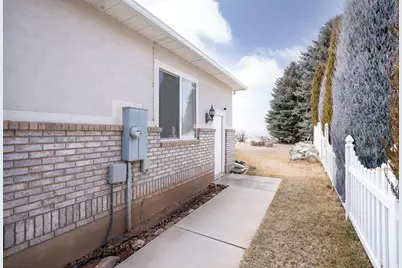 1135 W Park Ridge Dr S, Roosevelt, UT 84066 - Photo 48