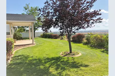 1135 W Park Ridge Dr S, Roosevelt, UT 84066 - Photo 18