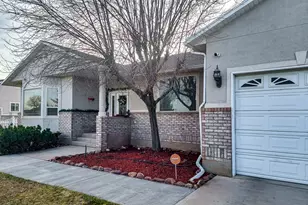 1135 W Park Ridge Dr S, Roosevelt, UT 84066 - Photo 2