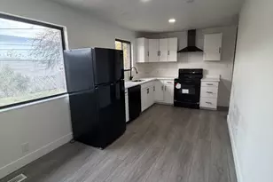 1016 S 400 W, Bountiful, UT 84010 - Photo 8