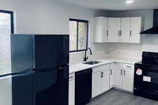 1016 S 400 W, Bountiful, UT 84010 - Photo 6