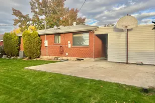 1016 S 400 W, Bountiful, UT 84010 - Photo 2