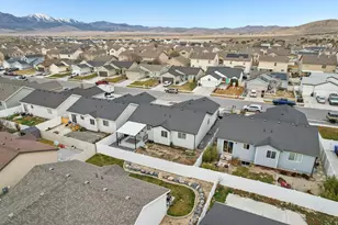 2418 E Jim Bridger Dr, Eagle Mountain, UT 84005 - Photo 26