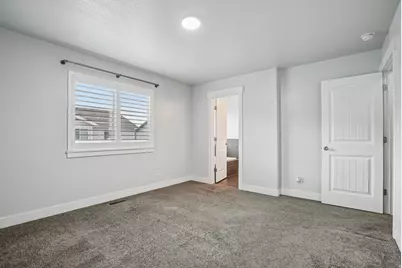 2418 E Jim Bridger Dr, Eagle Mountain, UT 84005 - Photo 10