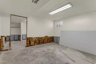 2749 S 450 W, Bountiful, UT 84010 - Photo 28