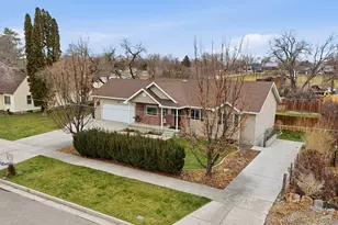 465 W 200 S, Smithfield, UT 84335 - Photo 4