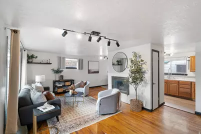 1533 S 200 E, Orem, UT 84058 - Photo 4