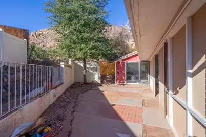 1411 W Hopi Cir W, Saint George, UT 84790 - Photo 78