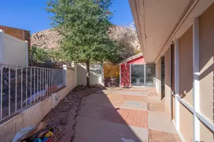 1411 W Hopi Cir W, Saint George, UT 84790 - Photo 78