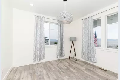 86 S 950 E, Hyde Park, UT 84318 - Photo 20