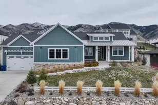 86 S 950 E, Hyde Park, UT 84318 - Photo 2