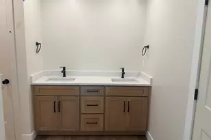 653 E Ryegrass Dr, Eagle Mountain, UT 84005 - Photo 6