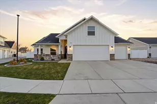 3935 W 2875 N, Plain City, UT 84404 - Photo 2