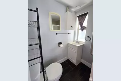 935 E 3000 N #175, Layton, UT 84040 - Photo 4