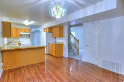 833 W 250 N, Spanish Fork, UT 84660 - Photo 10