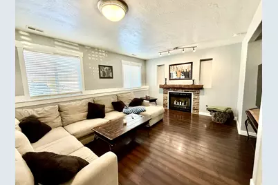 5870 Colt Hollow Ct, Herriman, UT 84096 - Photo 6