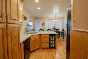 875 W 3950 S, Riverdale, UT 84405 - Photo 6