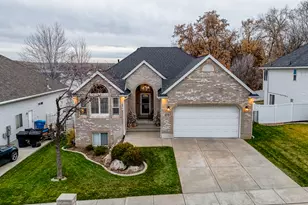 875 W 3950 S, Riverdale, UT 84405 - Photo 1