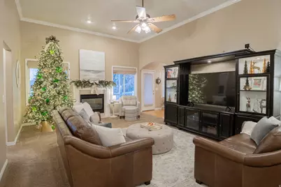 875 W 3950 S, Riverdale, UT 84405 - Photo 8