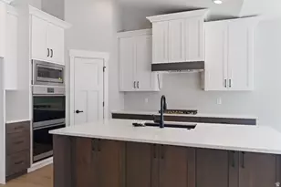 189 N Swather Way W, Grantsville, UT 84029 - Photo 4