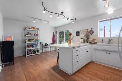 376 W 5300 S, Washington Terrace, UT 84405 - Photo 8