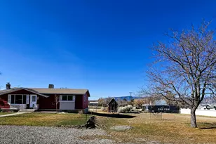 70 S 470 E, Manti, UT 84642 - Photo 2