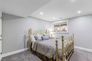 69 E North Canyon Rd, Bountiful, UT 84010 - Photo 36