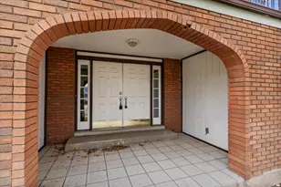 5495 S 2100 W, Roy, UT 84067 - Photo 4