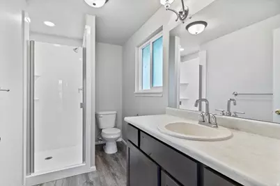 5495 S 2100 W, Roy, UT 84067 - Photo 24