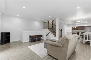 1538 W 3870 S, West Valley, UT 84119 - Photo 10