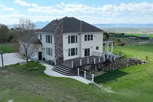 2307 Maple Leaf Dr, Cove, UT 84320 - Photo 2