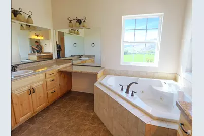 2307 Maple Leaf Dr, Cove, UT 84320 - Photo 40