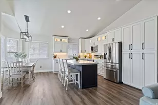 1403 Gleneagles Dr, Syracuse, UT 84075 - Photo 10