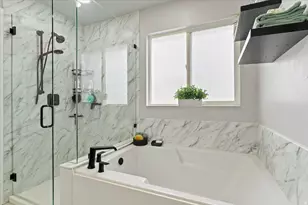 1403 Gleneagles Dr, Syracuse, UT 84075 - Photo 18