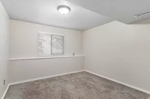1403 Gleneagles Dr, Syracuse, UT 84075 - Photo 26