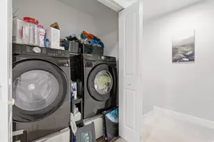 833 S Cowans Ct, Clearfield, UT 84015 - Photo 22