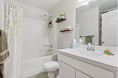 833 S Cowans Ct, Clearfield, UT 84015 - Photo 20