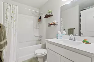 833 S Cowans Ct, Clearfield, UT 84015 - Photo 20