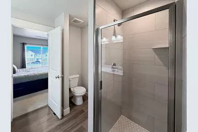 833 S Cowans Ct, Clearfield, UT 84015 - Photo 12