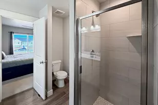 833 S Cowans Ct, Clearfield, UT 84015 - Photo 12