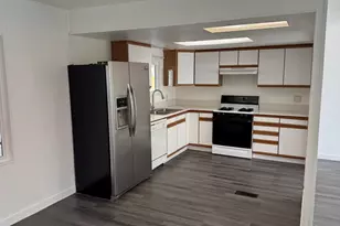 4576 S Meridian Cir W, Taylorsville, UT 84123 - Photo 2