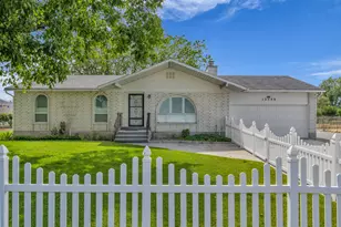 12580 S Janice Dr, Riverton, UT 84065 - Photo 2