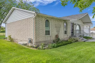 12580 S Janice Dr, Riverton, UT 84065 - Photo 4