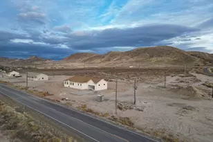 733 S Black Knl Rd, Sigurd, UT 84657 - Photo 4